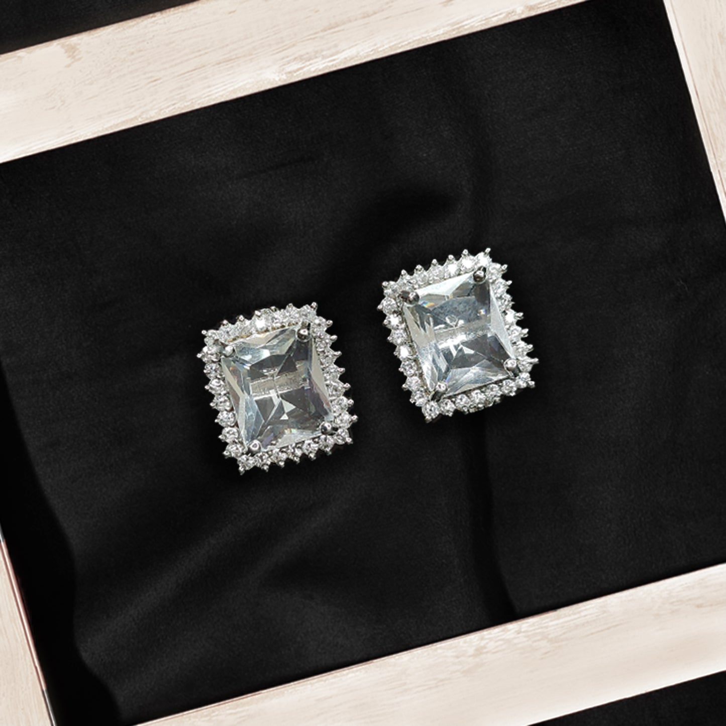 Rhodium Plated Cubic American Diamond CZ Splendid Shimmery Stud Earrings