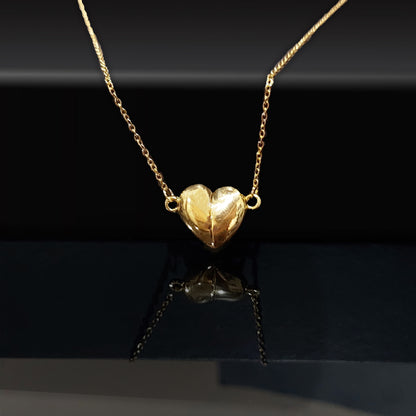 Gold Plated Anti Tarnish Elegant Heart Shaped Magnetic Pendant