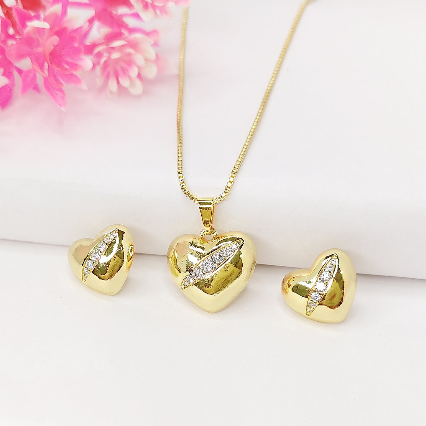 Gold Plated Cubic Zirconia Heart Shaped Trendy Stainless Steel Pendant Set